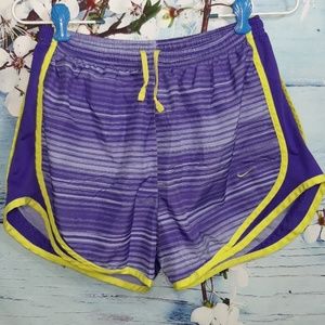 Nike Dri-fit  Short  |  Size M